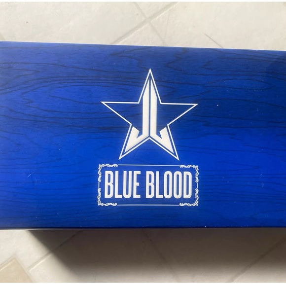 Jeffrey Star Cosemetics Make Up Eye Shadow artistry Palette Blue Blood NEW - Picture 3 of 5